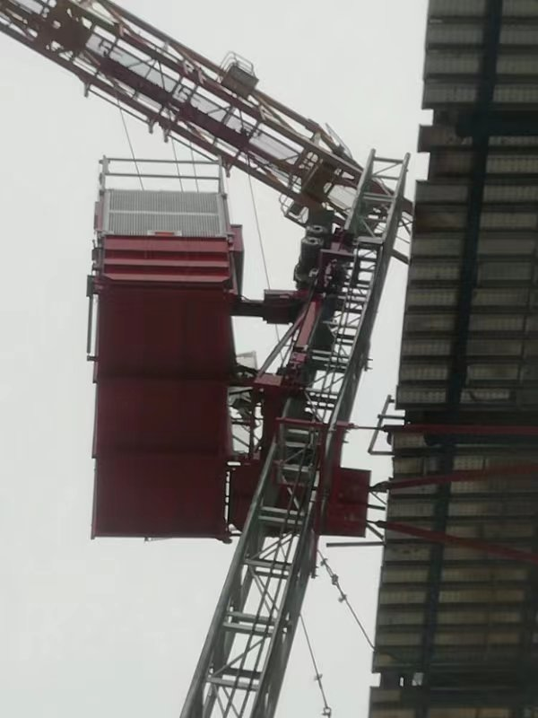 凱博科技施工升降機:推動濟南黃河大橋項目建設(shè)